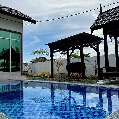 The Broms Villa Kuala Terengganu Exterior foto